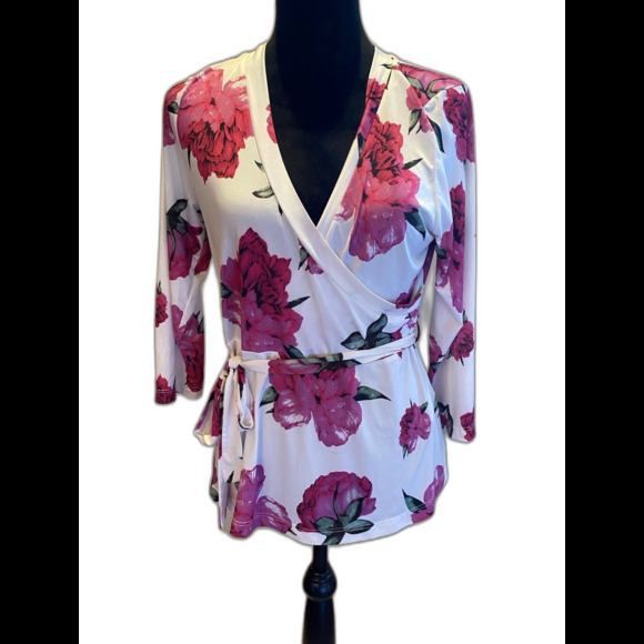 Venus Womans Blouse Sz Large Faux Wrap Floral Pink Fuchsia Stretch Belted Top - Picture 1 of 11